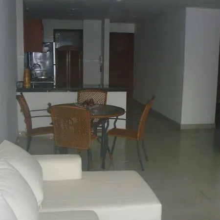 Inmobiliaria Primera